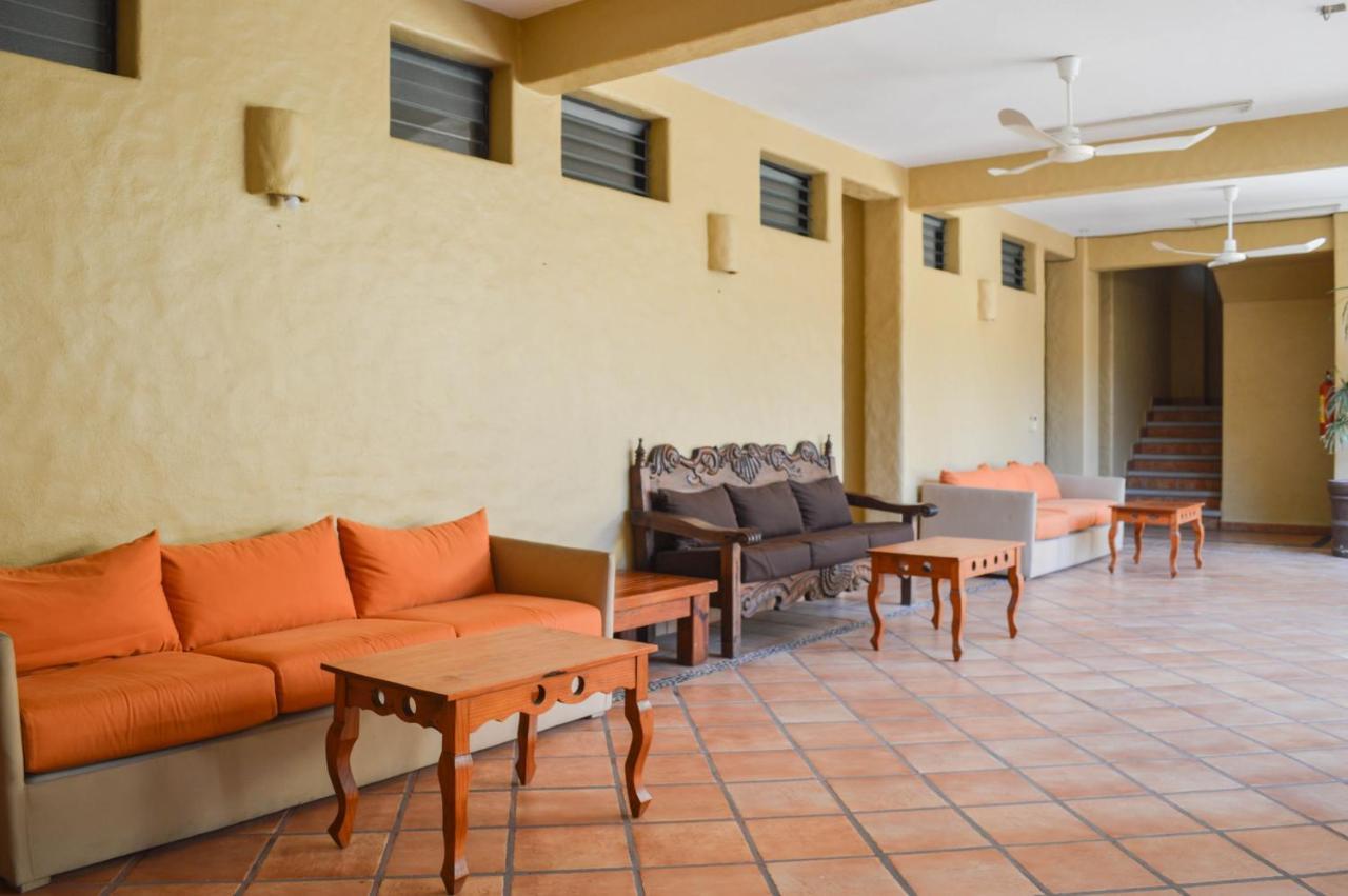 Casa Celeste Hotel Zihuatanejo Exterior photo